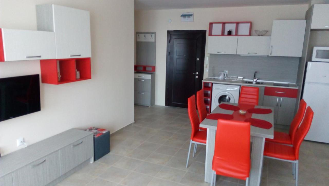 Апартаменти Кастро/Castro Apartments Tsarevo Eksteriør billede