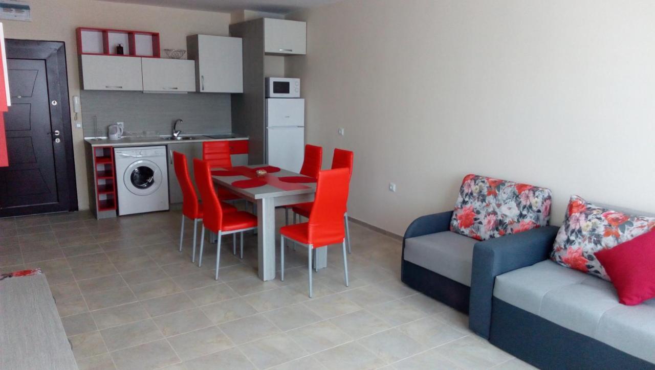 Апартаменти Кастро/Castro Apartments Tsarevo Eksteriør billede